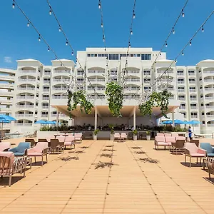 Курортный комплекс Hilton Mar Caribe