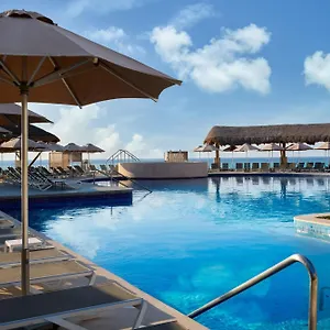 Marriott Cancun, An ***** Cancun